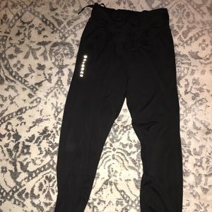 Balance Athletic Black Joggers Size Small